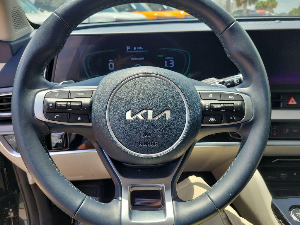 used 2024 Kia Sportage Hybrid car, priced at $30,736