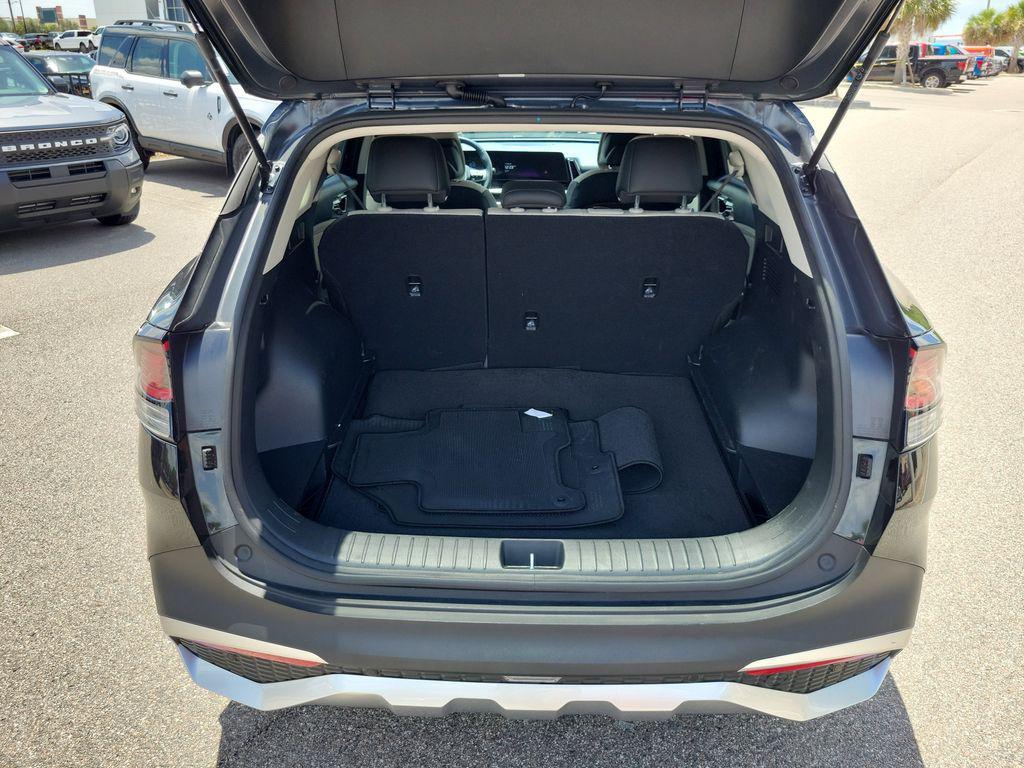 used 2024 Kia Sportage Hybrid car, priced at $30,736