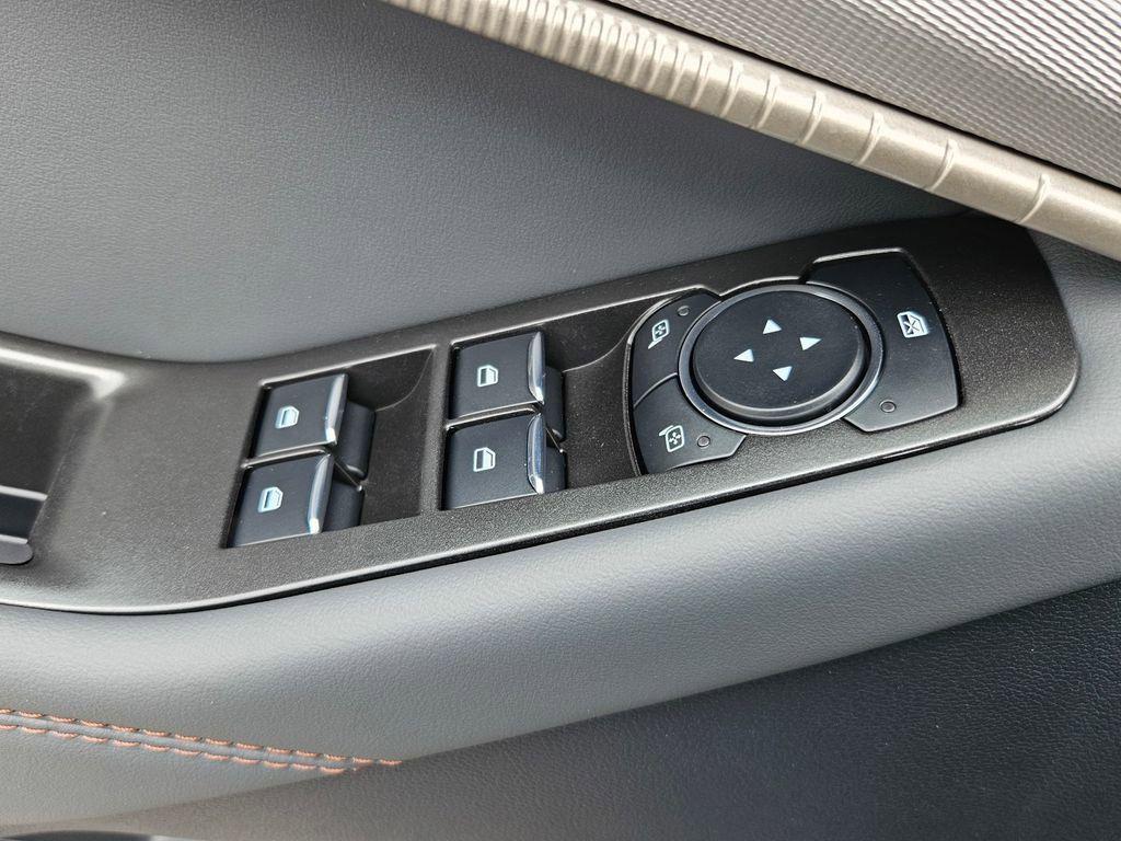 new 2026 Ford Explorer car, priced at $39,128