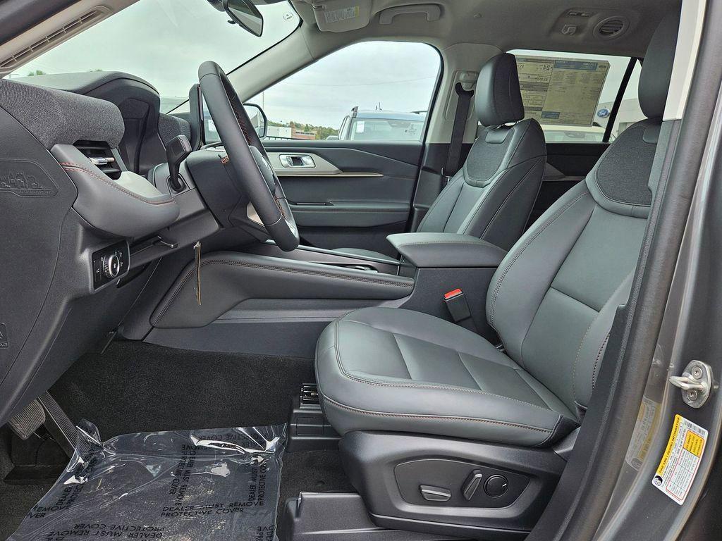 new 2026 Ford Explorer car, priced at $39,128