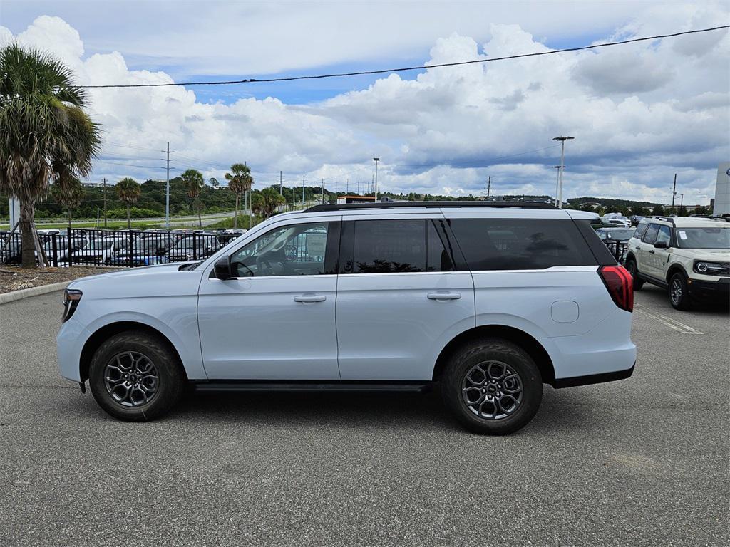 new 2025 Ford Expedition car, priced at $63,215