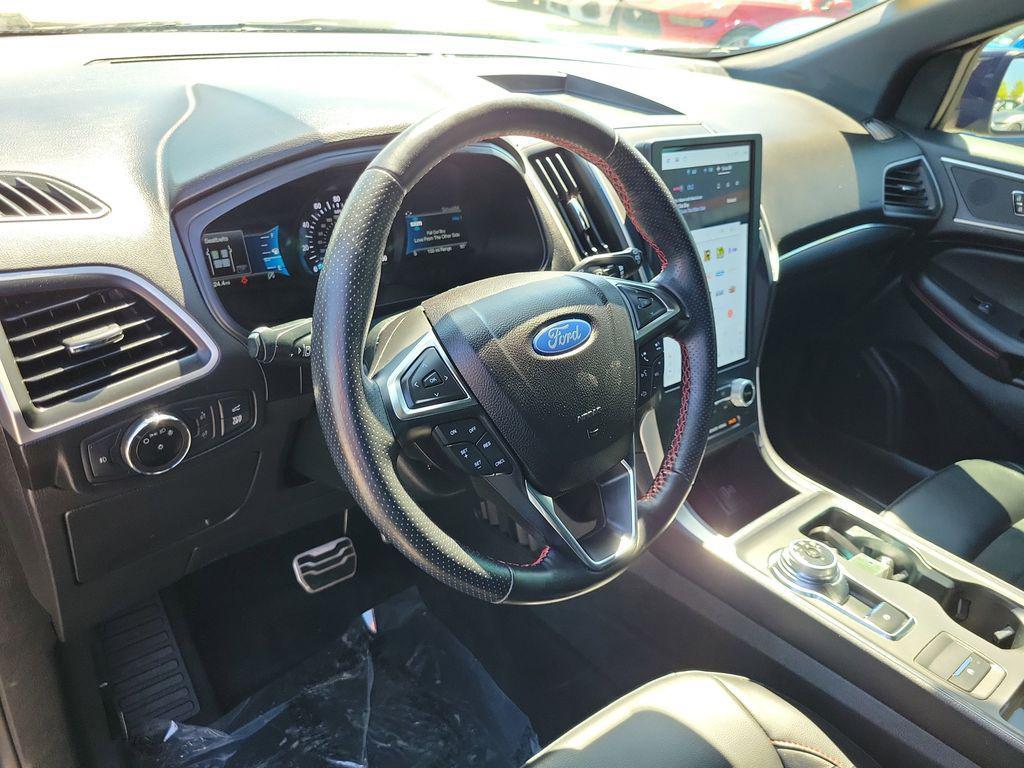 used 2023 Ford Edge car, priced at $27,991
