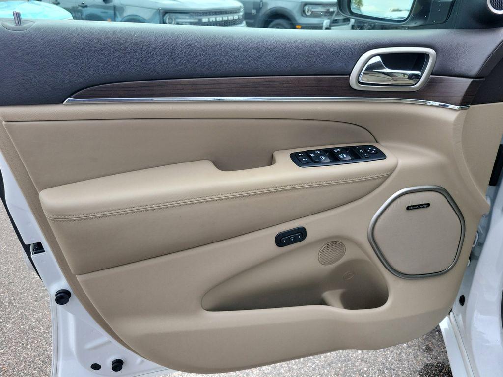 used 2017 Jeep Grand Cherokee car, priced at $14,991