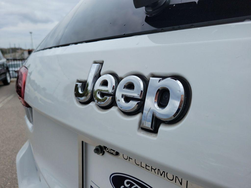 used 2017 Jeep Grand Cherokee car, priced at $14,991