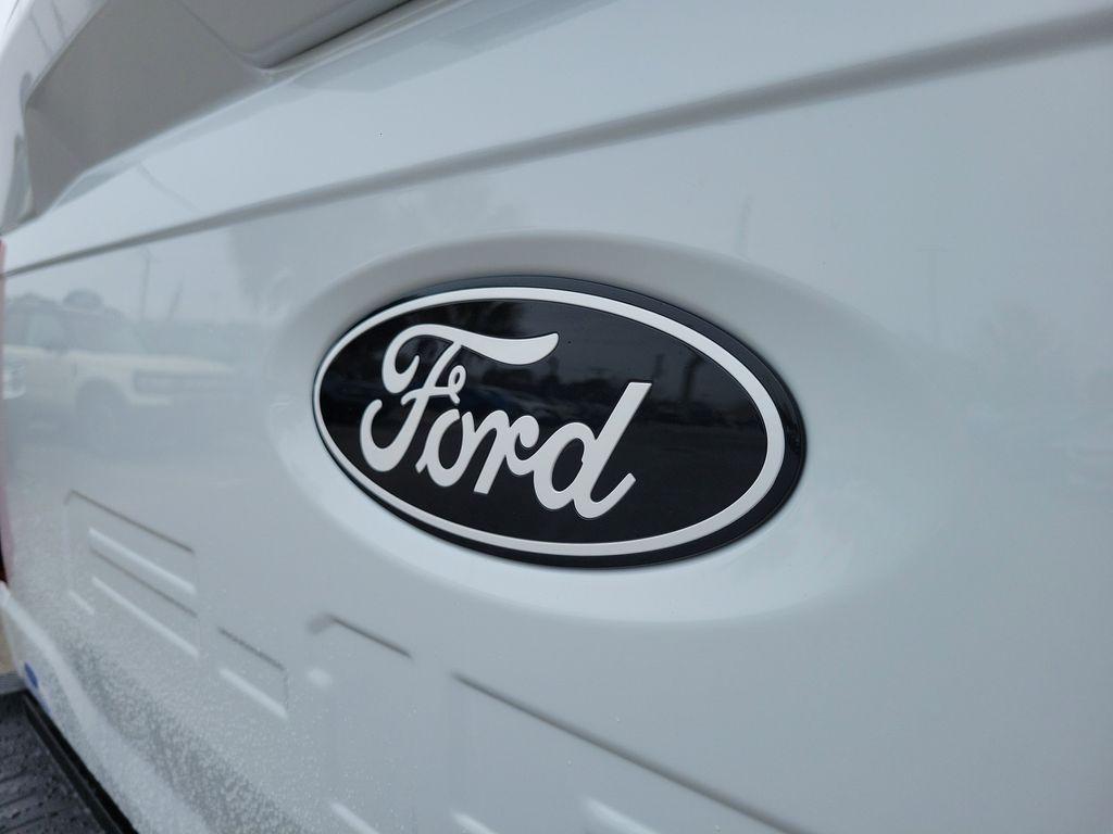 new 2026 Ford F-150 car, priced at $59,260