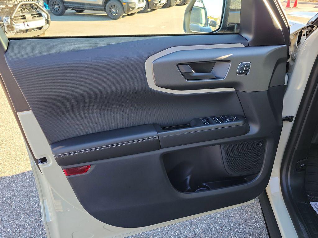 new 2025 Ford Bronco Sport car, priced at $36,546