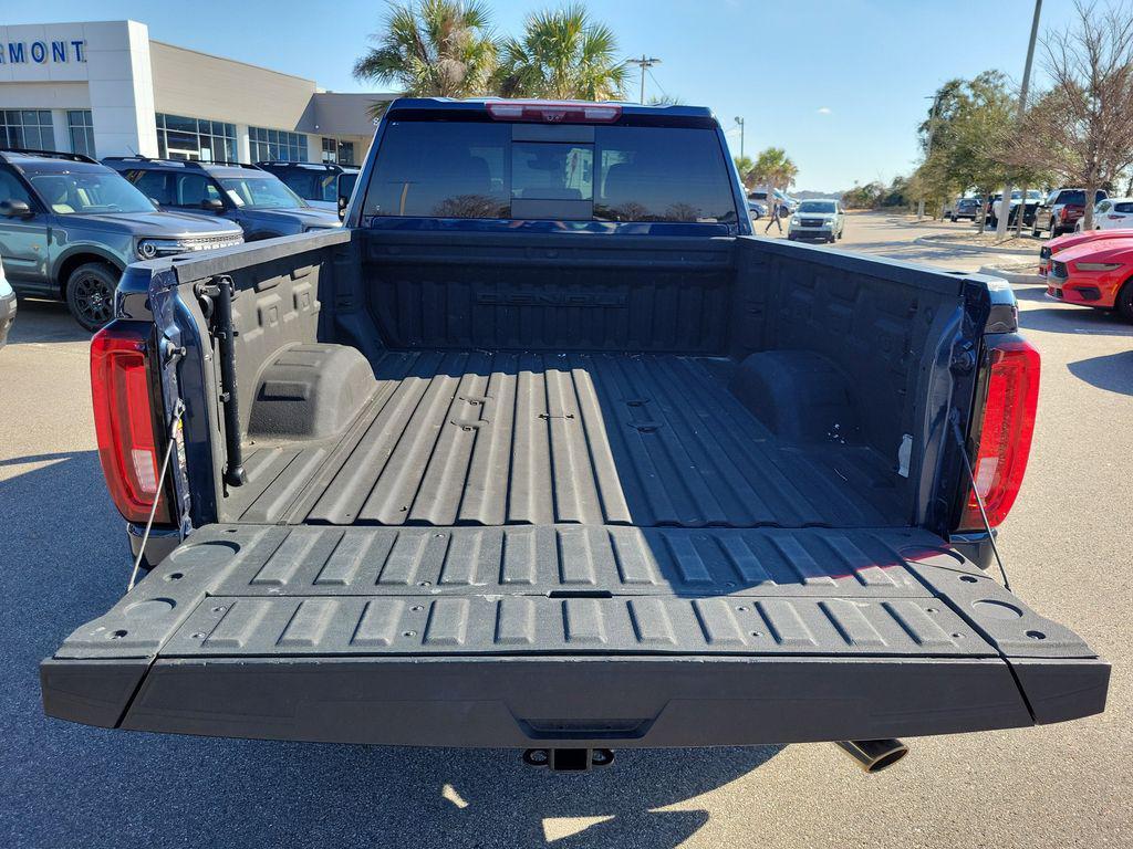 used 2022 GMC Sierra 2500 car, priced at $44,591