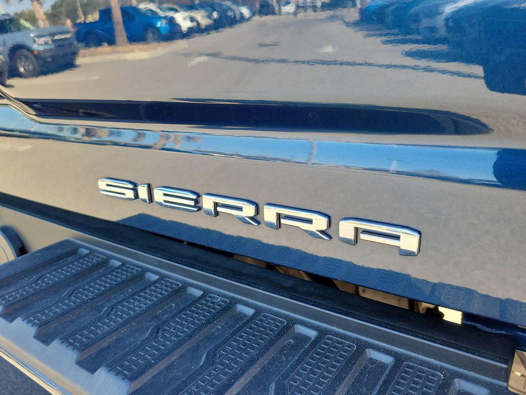 used 2022 GMC Sierra 2500 car, priced at $44,591