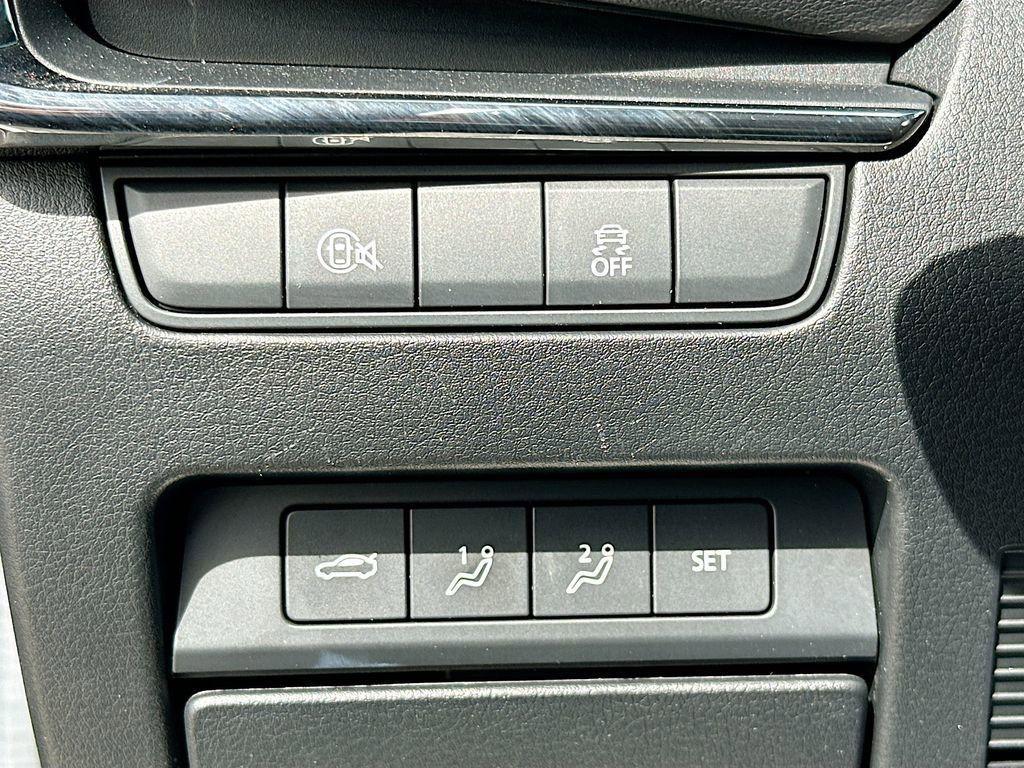 used 2024 Mazda Mazda3 car, priced at $18,852