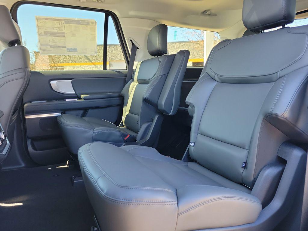 new 2026 Ford Expedition car, priced at $73,500