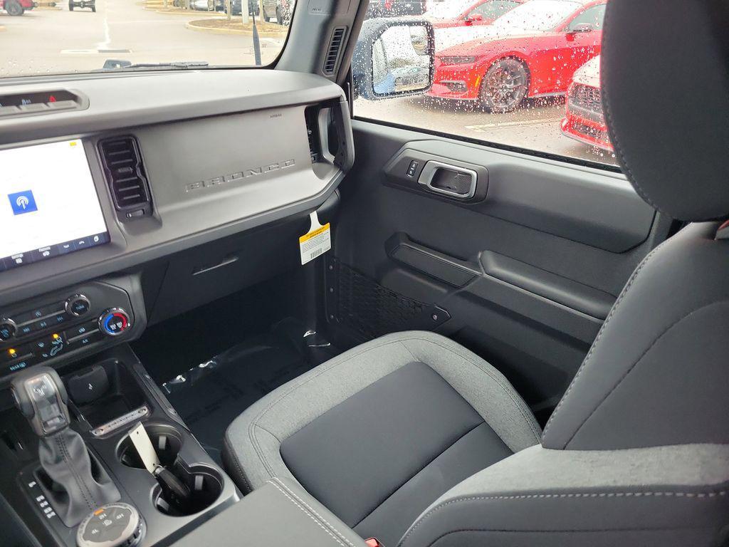 new 2025 Ford Bronco car, priced at $43,630