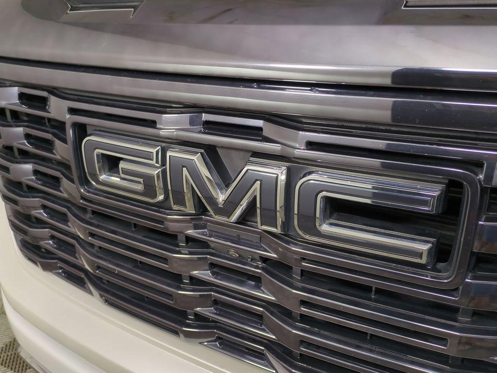 used 2022 GMC Sierra 1500 car, priced at $46,991
