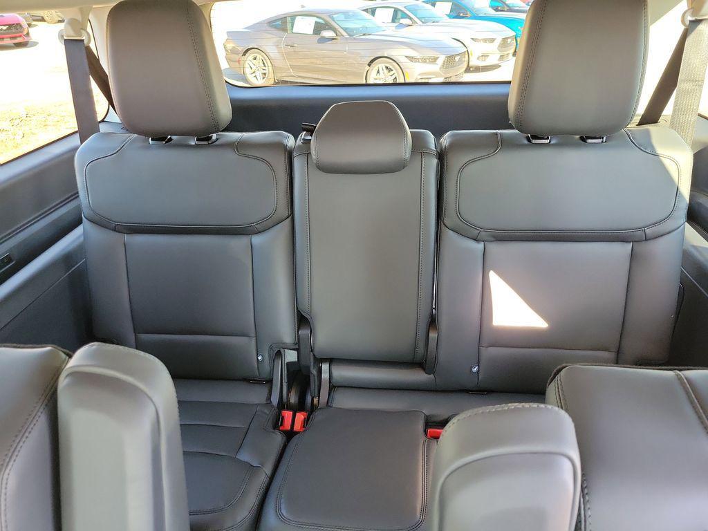 new 2026 Ford Expedition Max car, priced at $76,493