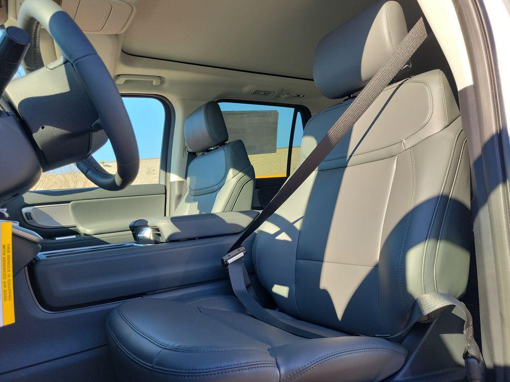 new 2026 Ford Expedition Max car, priced at $76,493