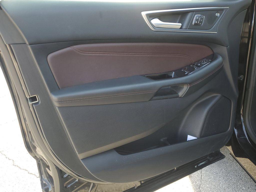 used 2020 Ford Edge car, priced at $16,721