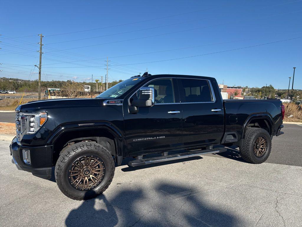 used 2022 GMC Sierra 2500 car, priced at $41,251