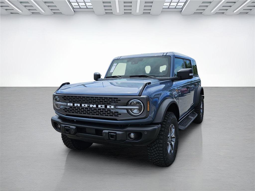 new 2025 Ford Bronco car, priced at $60,495