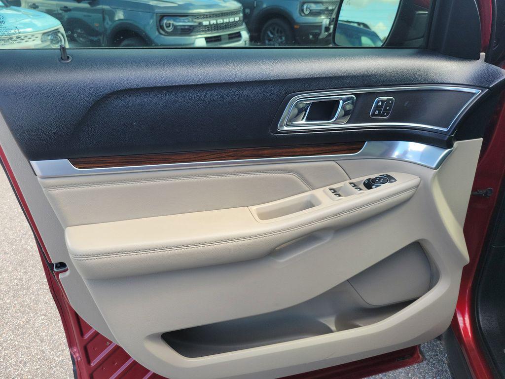 used 2019 Ford Explorer car, priced at $15,322