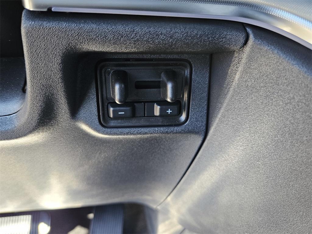 new 2025 Ford Expedition car, priced at $90,110