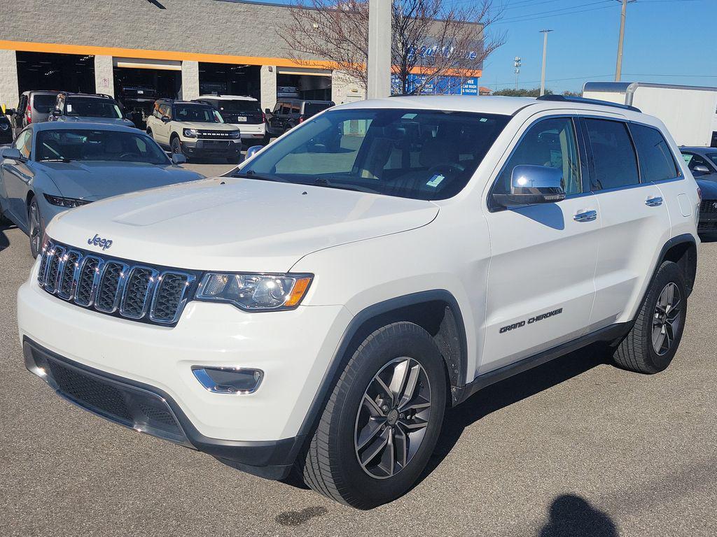 used 2017 Jeep Grand Cherokee car, priced at $14,962