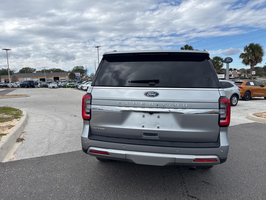 used 2024 Ford Expedition car, priced at $61,691