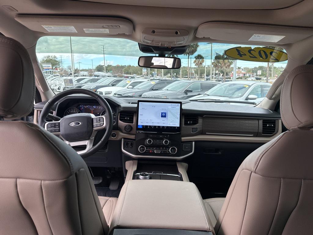 used 2024 Ford Expedition car, priced at $61,691