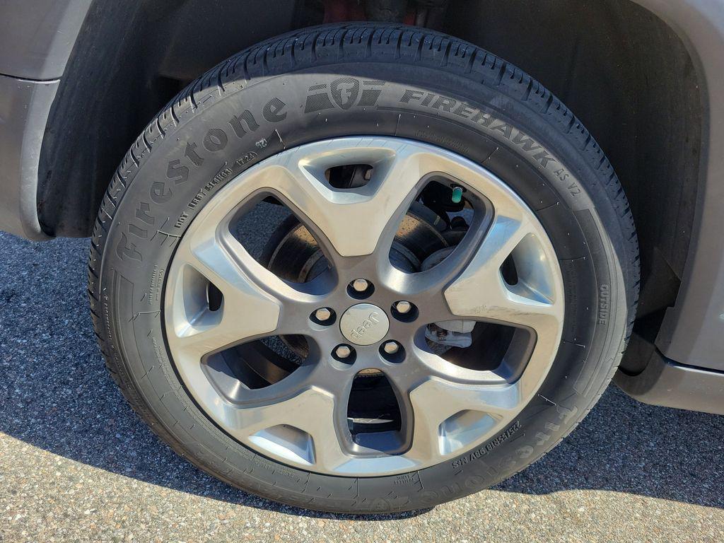 used 2020 Jeep Compass car, priced at $15,652