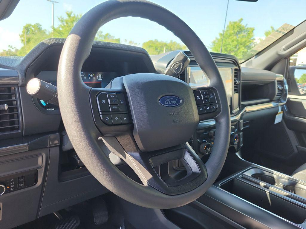 new 2026 Ford F-150 car, priced at $45,260