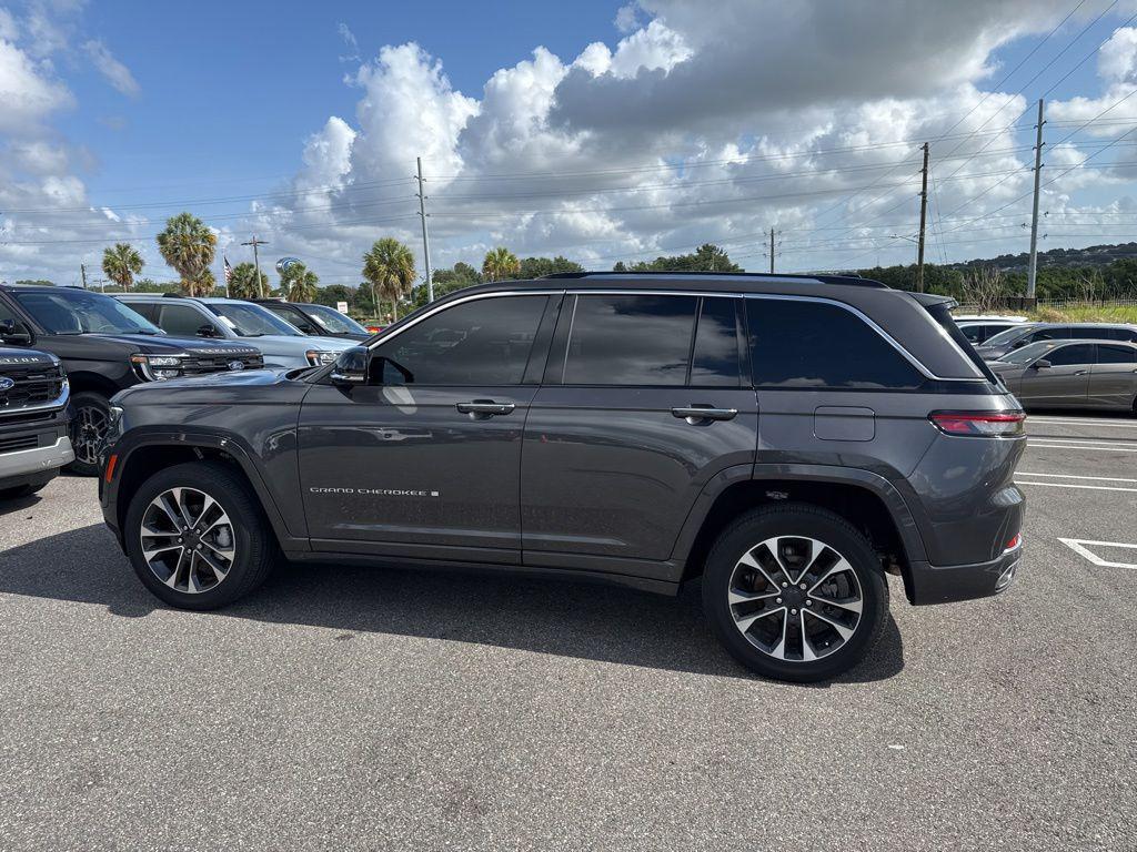 used 2023 Jeep Grand Cherokee car