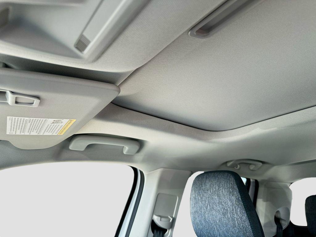 new 2025 Ford Maverick car, priced at $34,904