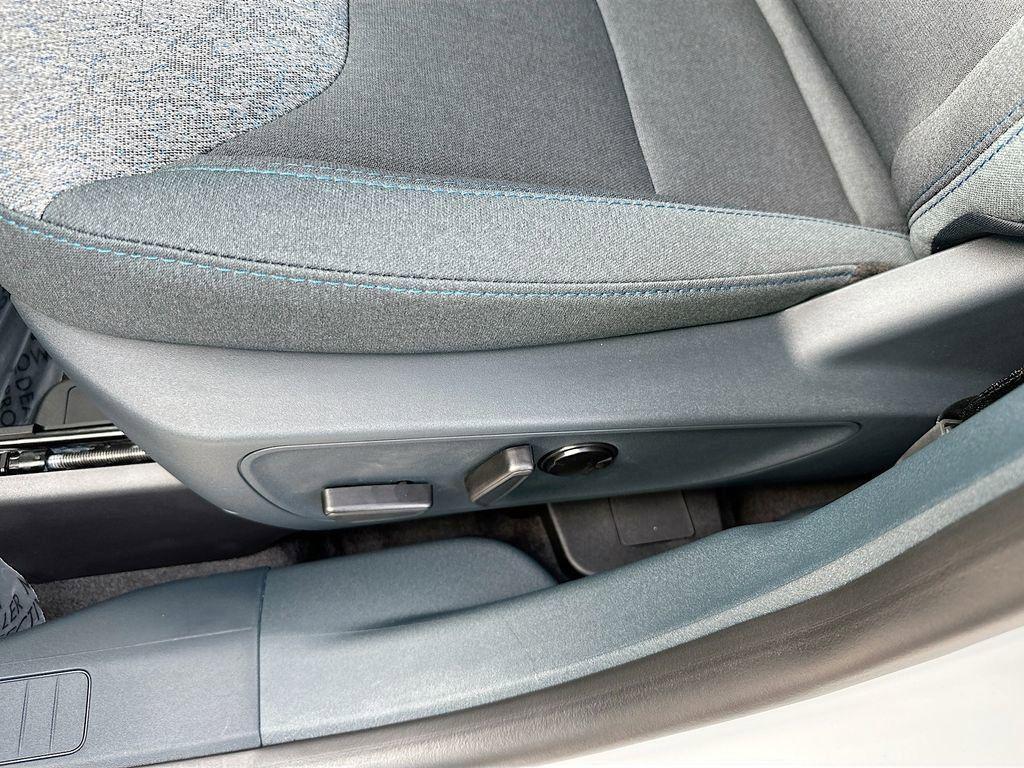 new 2025 Ford Maverick car, priced at $34,904