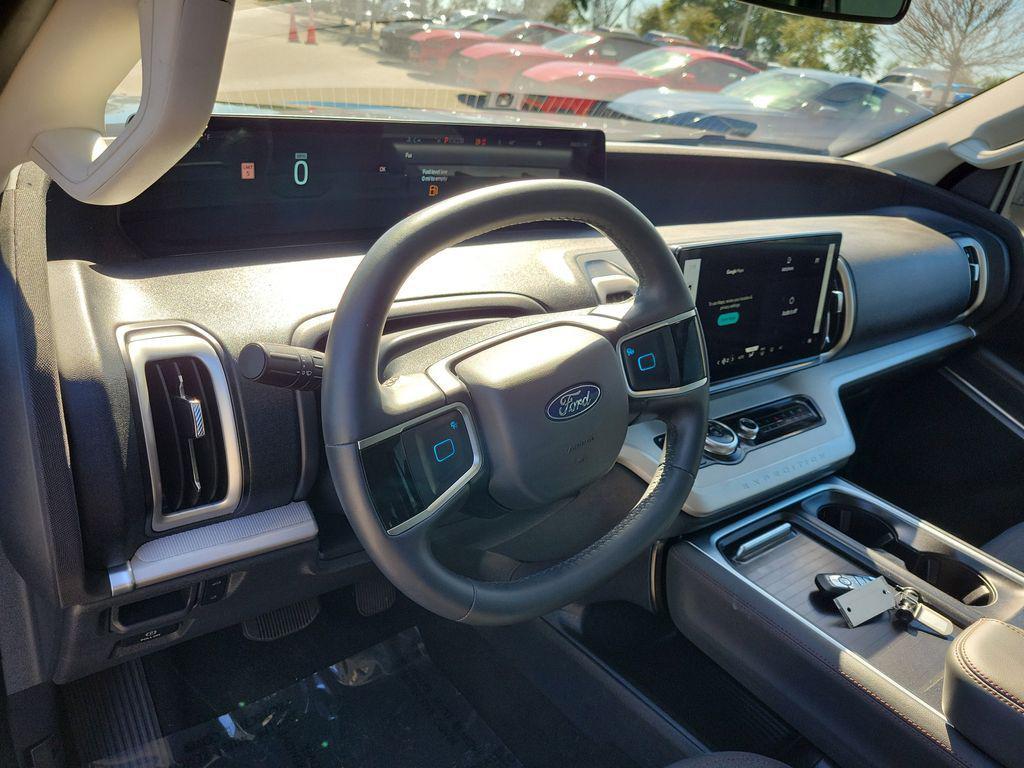 used 2025 Ford Expedition Max car, priced at $54,295