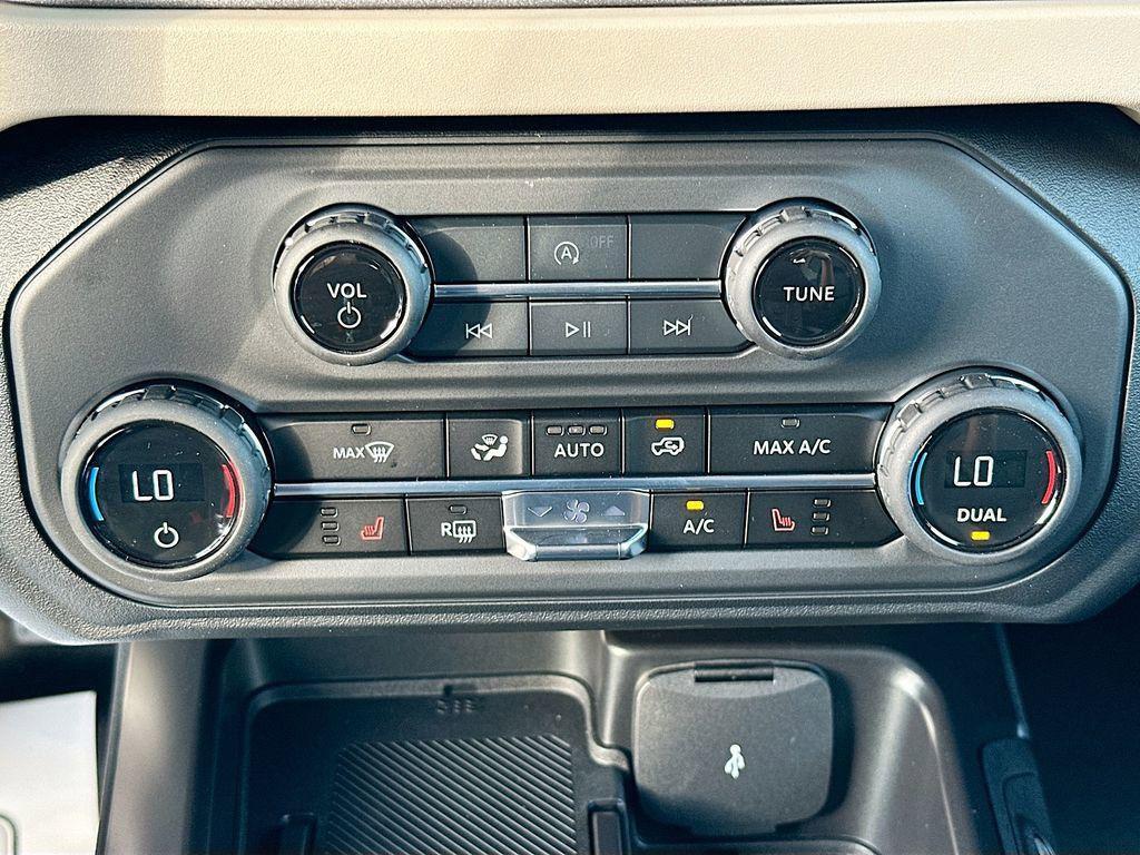 new 2025 Ford Bronco car, priced at $46,465