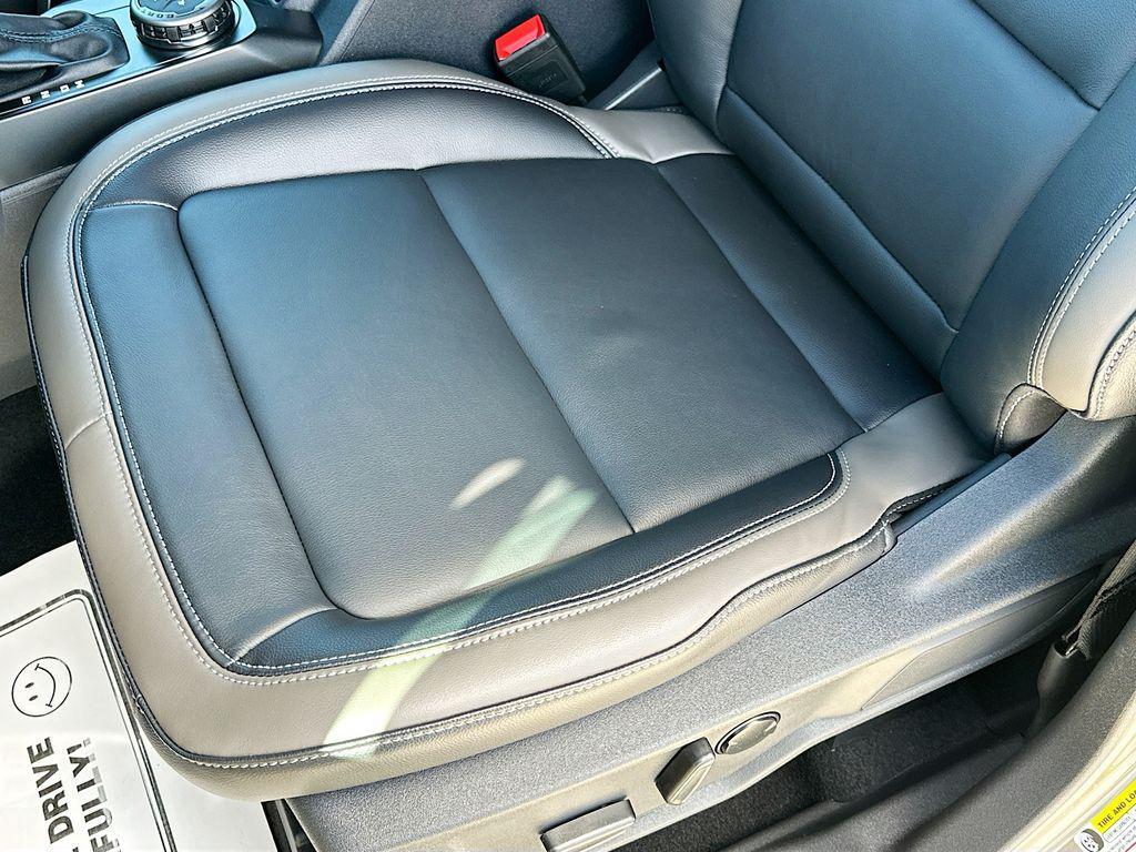 new 2025 Ford Bronco car, priced at $53,405