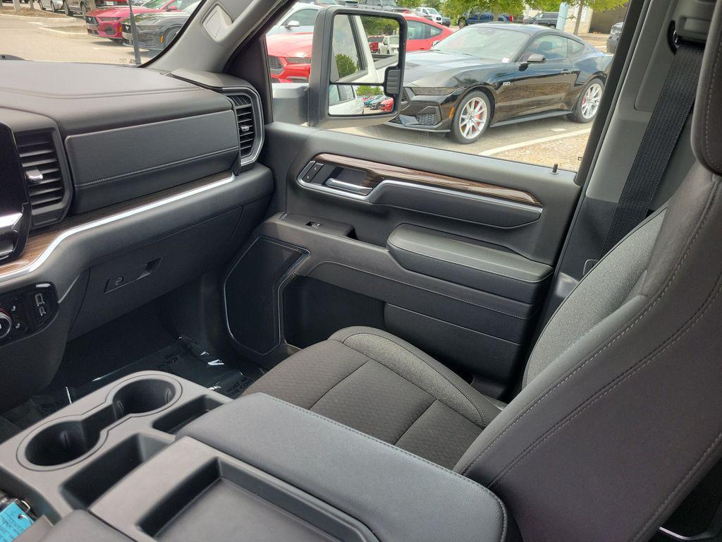 used 2025 Chevrolet Silverado 2500 car, priced at $60,417