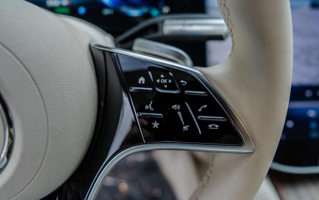 used 2023 Mercedes-Benz EQS 580 car, priced at $61,799