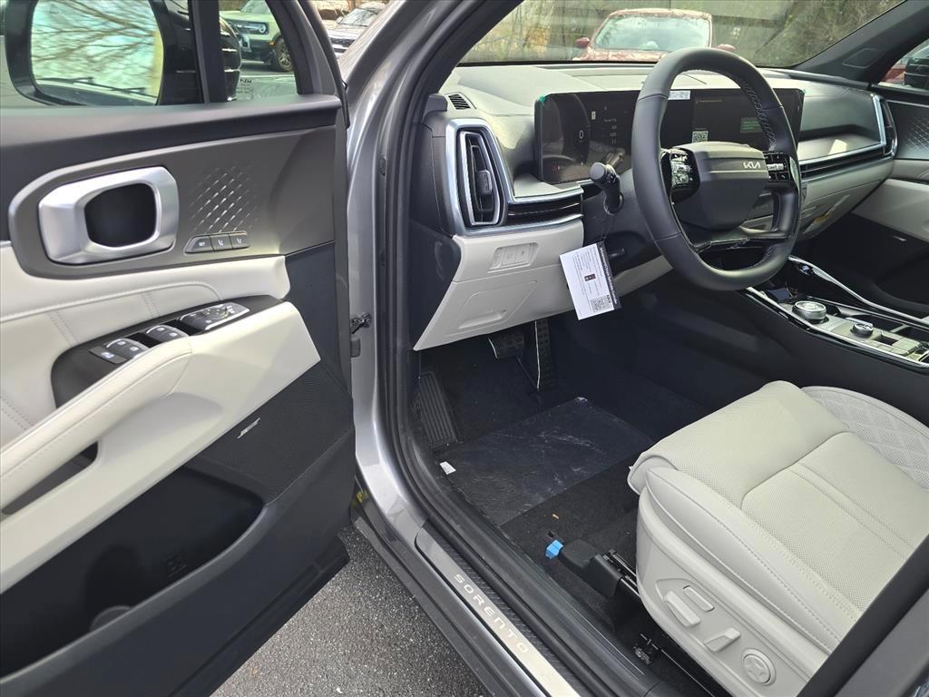 new 2026 Kia Sorento Hybrid car, priced at $44,644