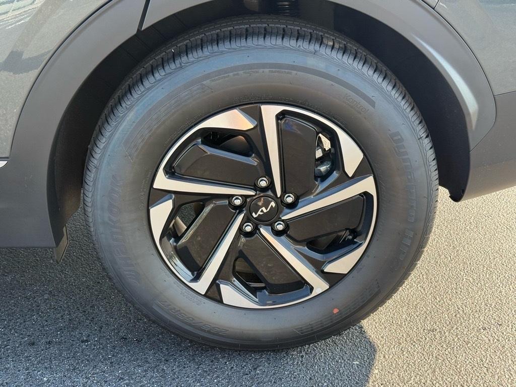 new 2025 Kia Sportage Hybrid car, priced at $26,869