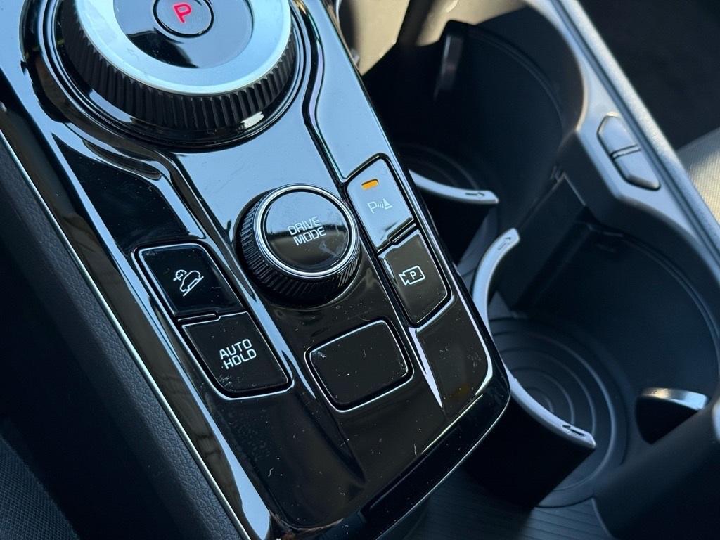 new 2025 Kia Sportage Hybrid car, priced at $26,869