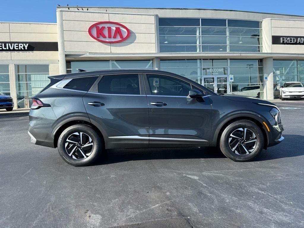 new 2025 Kia Sportage Hybrid car, priced at $26,869