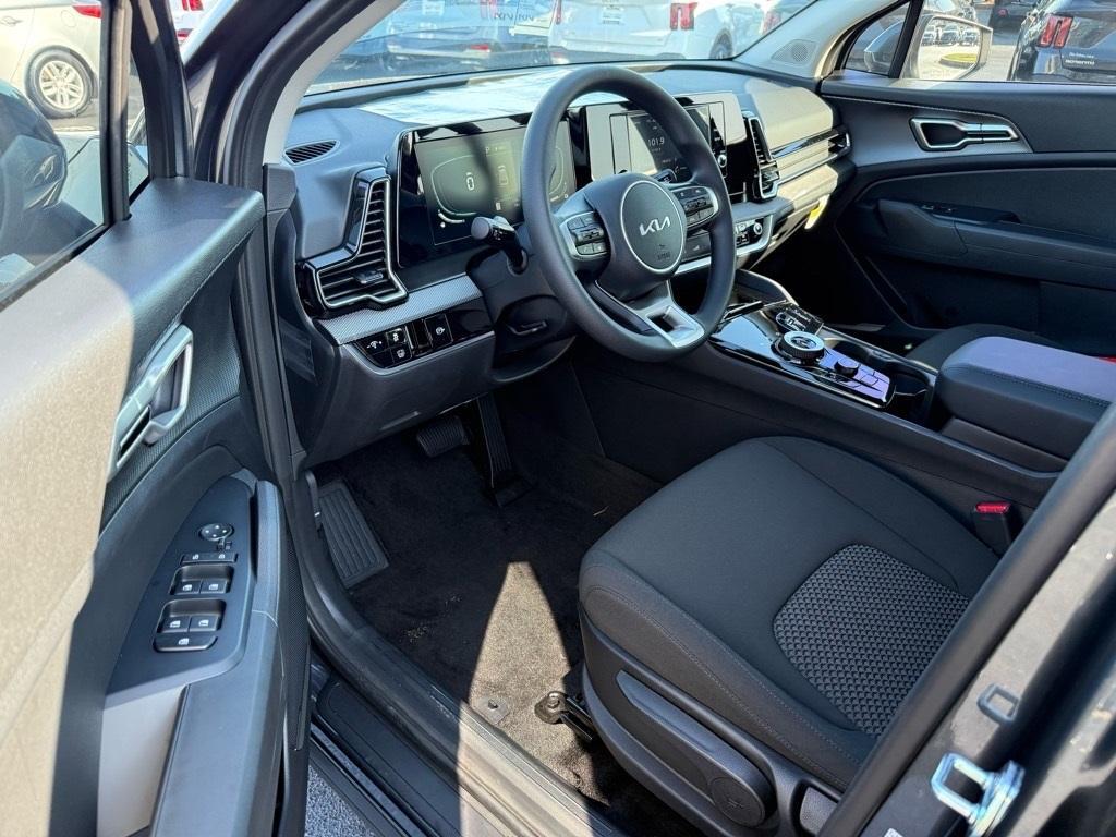 new 2025 Kia Sportage Hybrid car, priced at $26,869