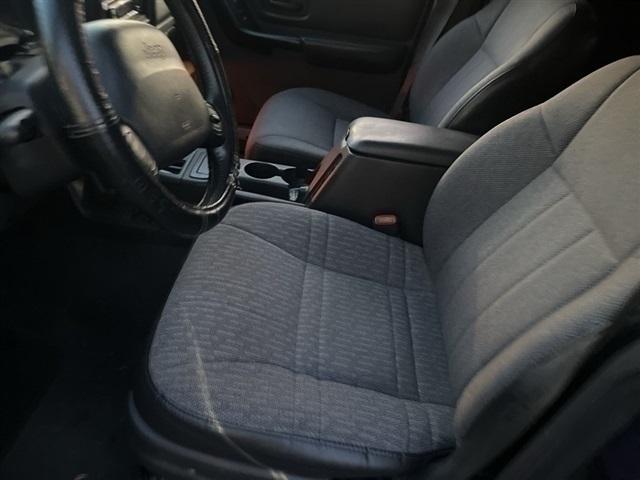 used 2000 Jeep Cherokee car, priced at $3,500