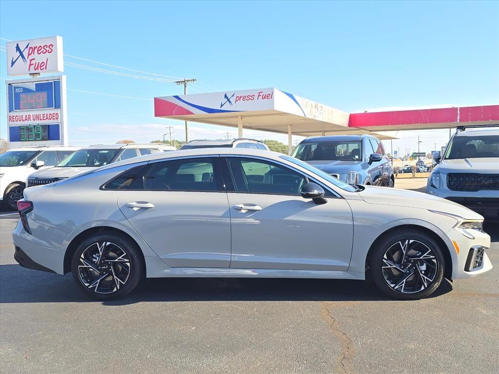 new 2026 Kia K5 car, priced at $28,352