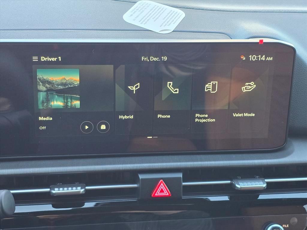 new 2026 Kia Sportage Hybrid car, priced at $35,228