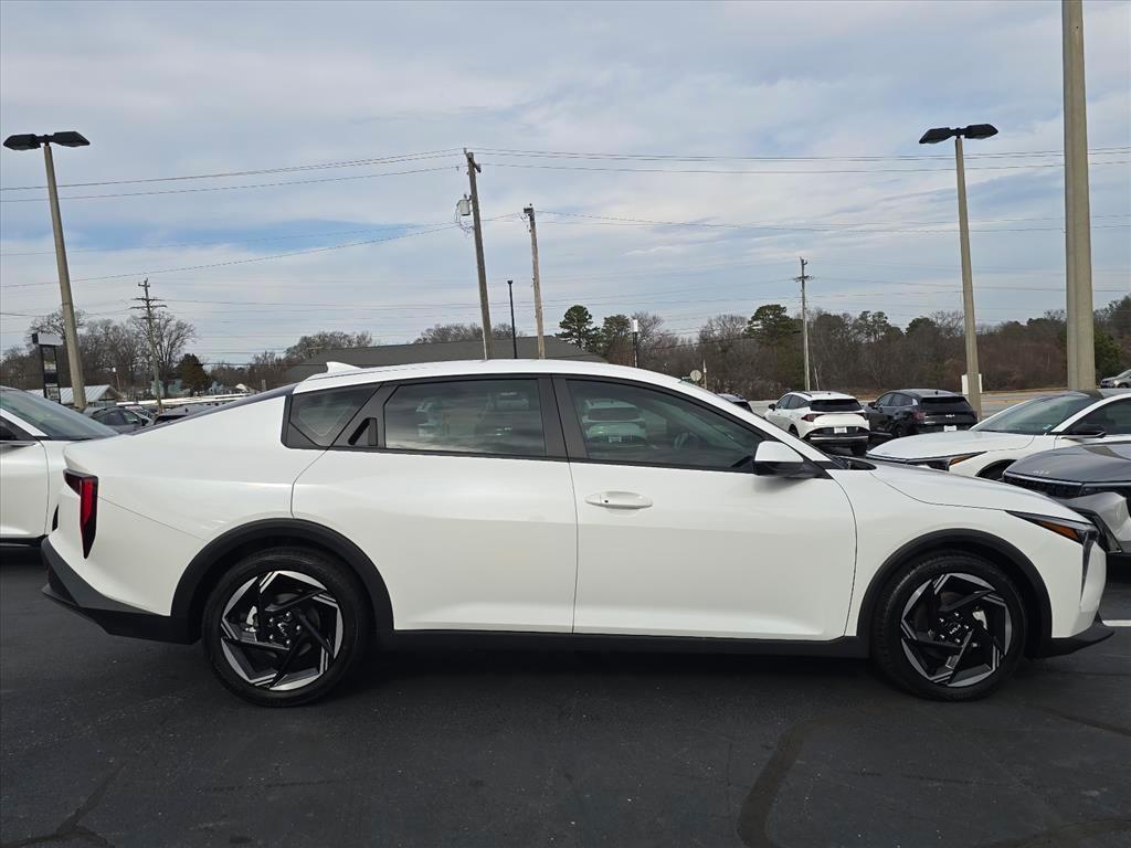 new 2025 Kia K4 car, priced at $21,665