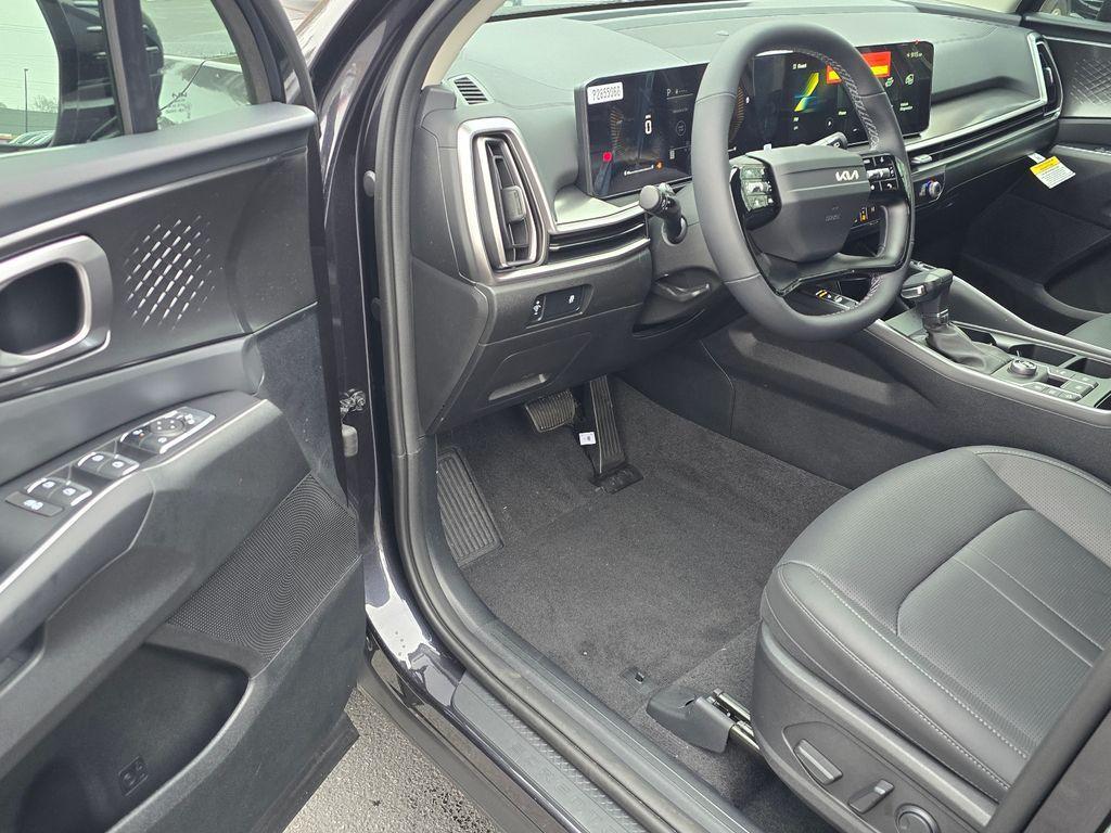 new 2026 Kia Sorento car, priced at $33,159