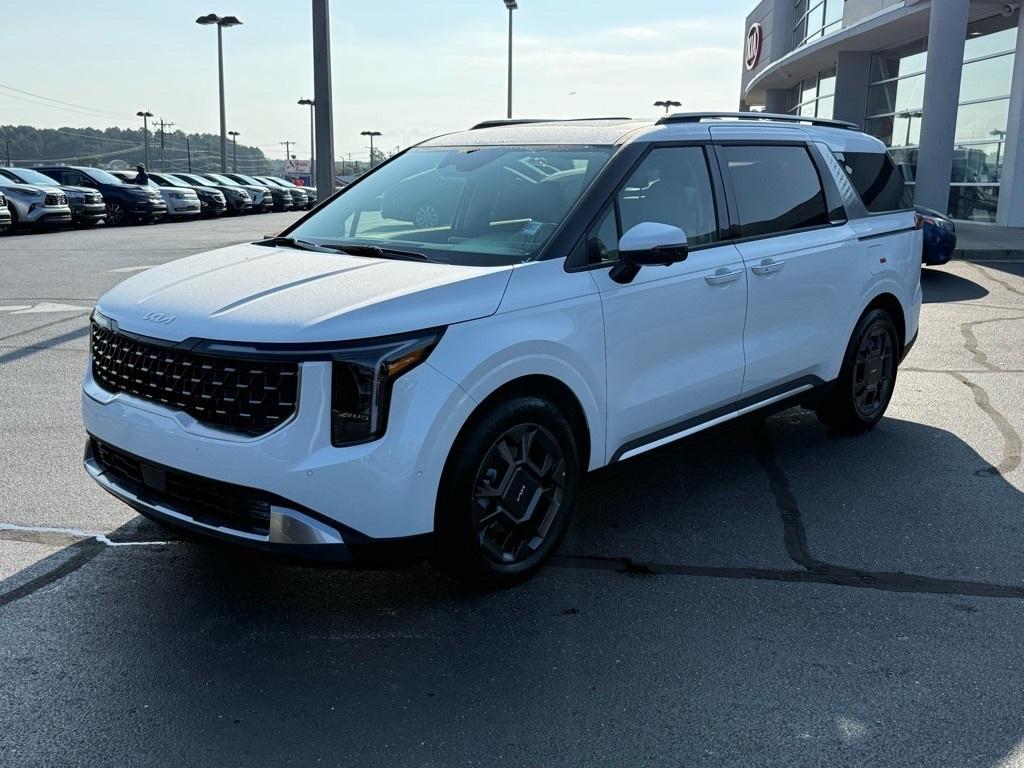 new 2026 Kia Carnival Hybrid car, priced at $46,865