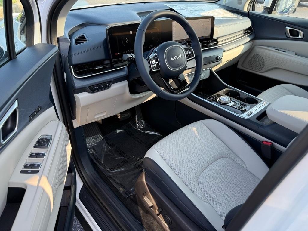 new 2026 Kia Carnival Hybrid car, priced at $46,865