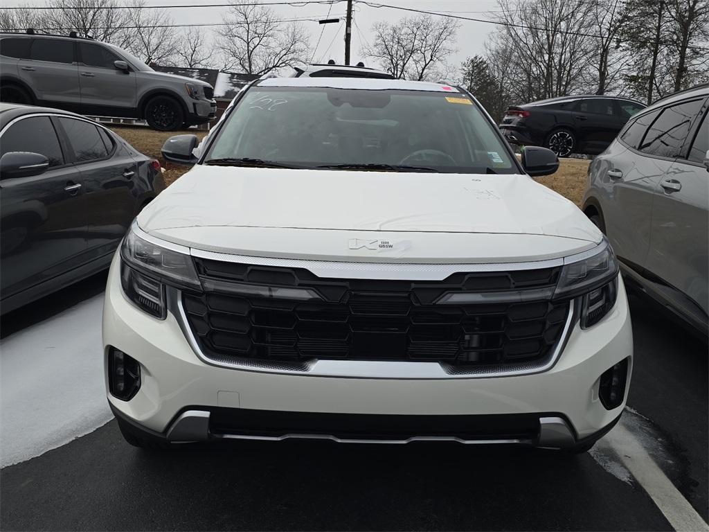 new 2026 Kia Seltos car, priced at $30,843