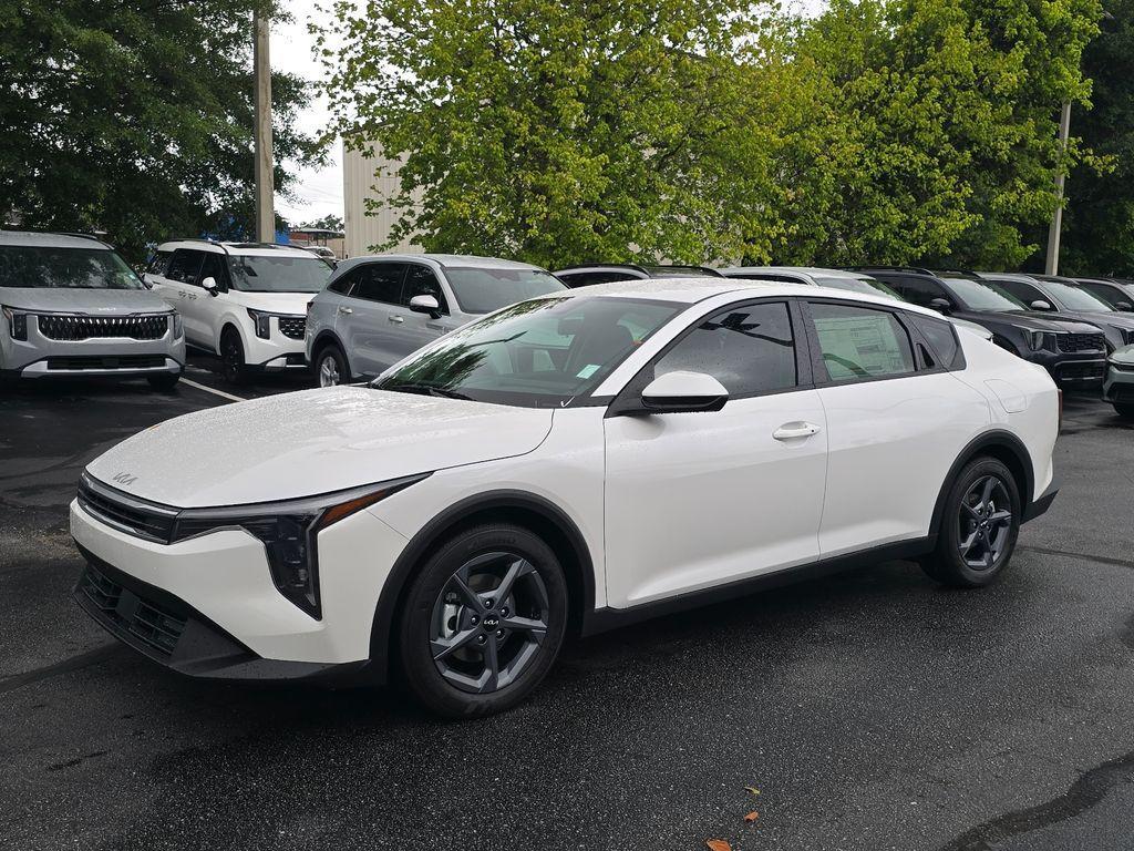 new 2026 Kia K4 car, priced at $23,207